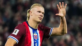 开云体育-哈兰德五球后向摩尔多瓦门将道歉，称因净胜球需继续进攻