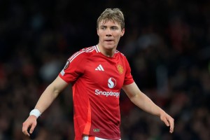 米兰与霍伊伦经纪人展开谈判，租借600万欧附加4500万买断条款