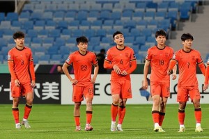 开云体育手机登录-决战乌兹别克前，U23国足先迎来一个坏消息，取胜希望大大降低